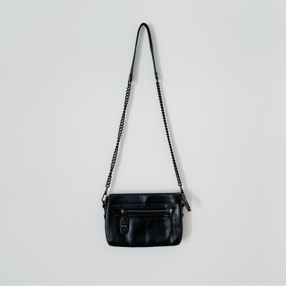 Rebecca Minkoff Handbags - REBECCA MINKOFF! BLACK CROSSBODY CHAIN PURSE!